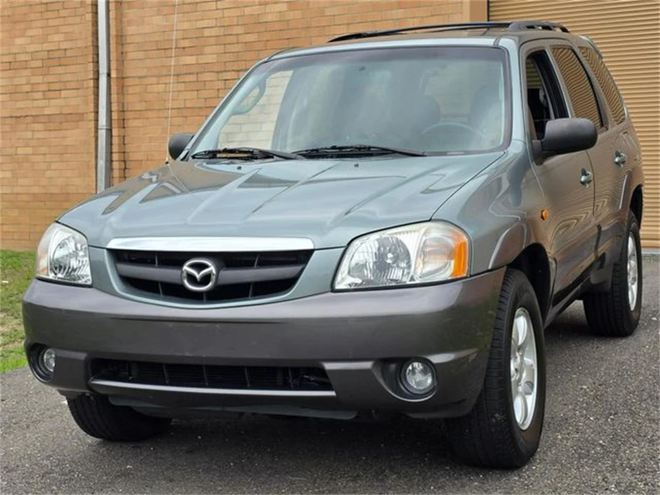 2004 Mazda - Image 2 of 31