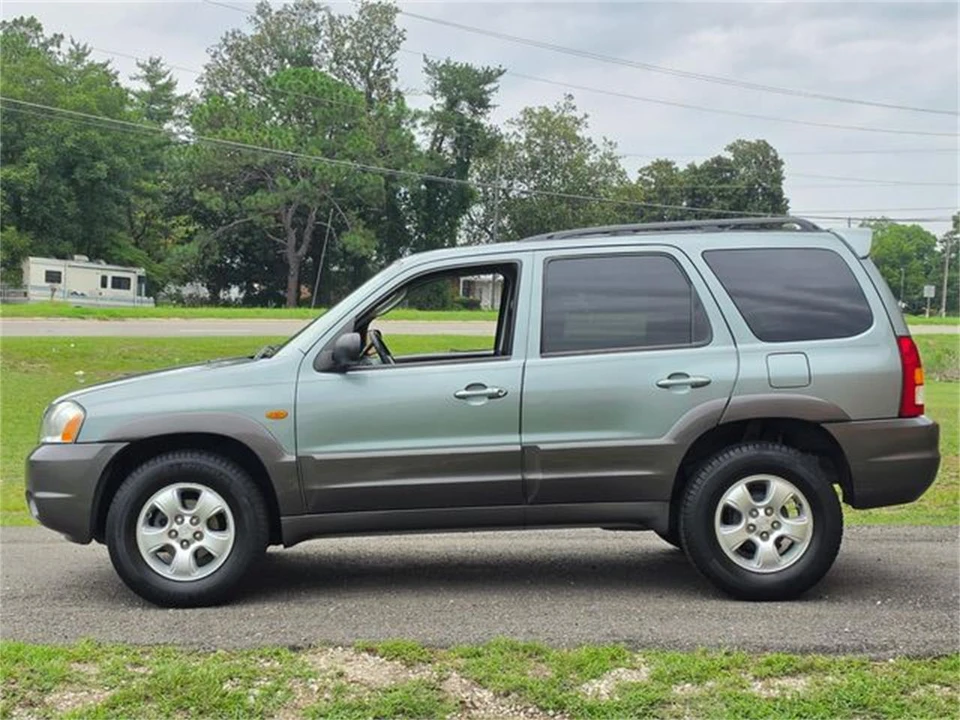 2004 Mazda - Image 12 of 31