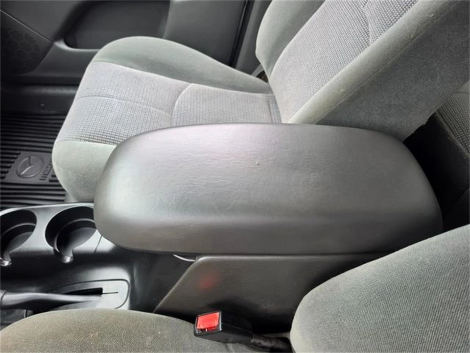 2004 Mazda - Image 24 of 31