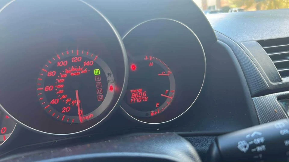 2004 Mazda Mazda 3 1st Gen - Image 6 of 6