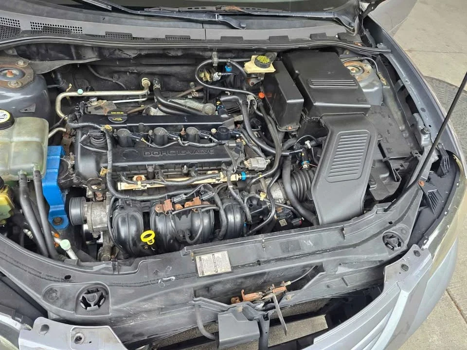 2004 Mazda Mazda 3 1st Gen - Image 3 of 7