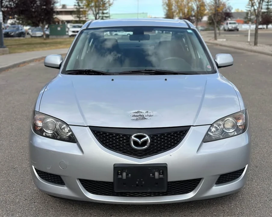 2004 Mazda Mazda 3 1st Gen - Image 4 of 17