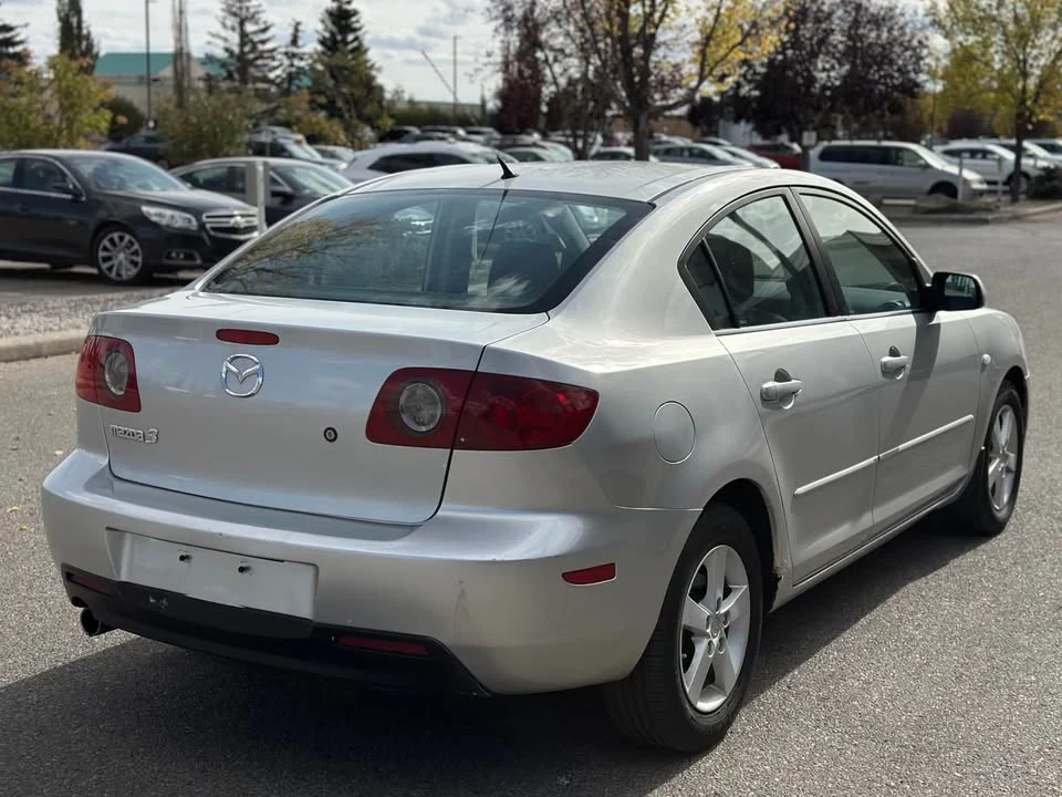 2004 Mazda Mazda 3 1st Gen - Image 7 of 17