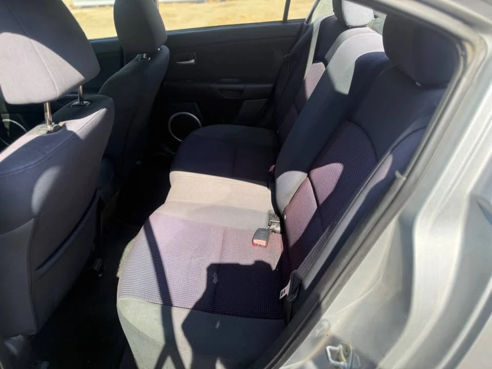 2004 Mazda Mazda 3 1st Gen - Image 6 of 9