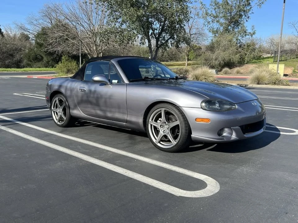 2004 Mazda NB Mazdaspeed MX-5 Miata - Image 9 of 20