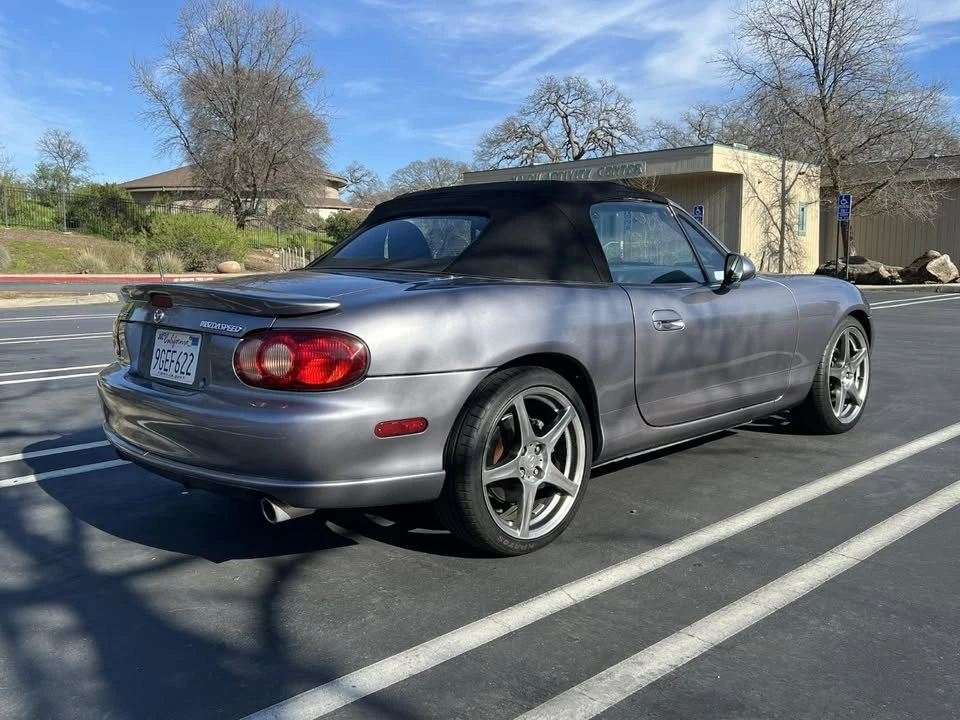 2004 Mazda NB Mazdaspeed MX-5 Miata - Image 10 of 20