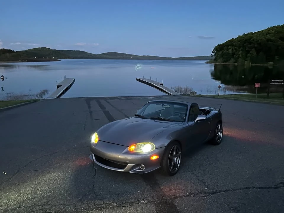 2004 Mazda NB Mazdaspeed MX-5 Miata - Image 3 of 7