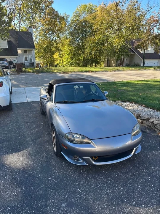 2004 Mazda NB Mazdaspeed MX-5 Miata - Image 2 of 12