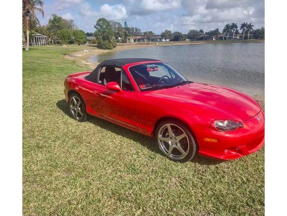 2004 Mazda NB Mazdaspeed MX-5 Miata - Image 2 of 16
