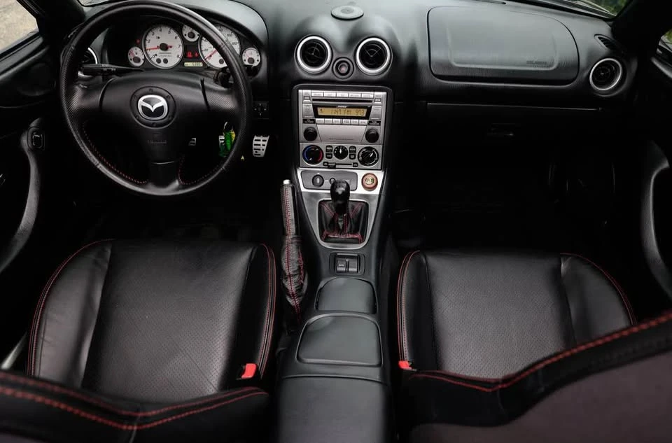 2004 Mazda NB Mazdaspeed MX-5 Miata - Image 18 of 20