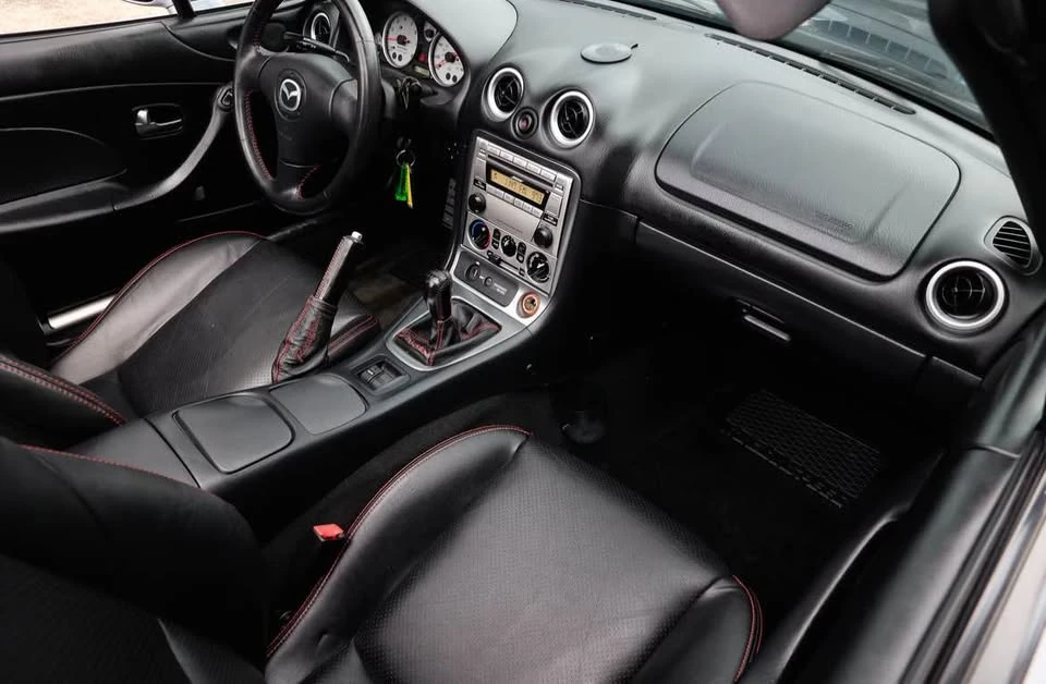 2004 Mazda NB Mazdaspeed MX-5 Miata - Image 16 of 20