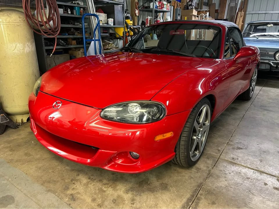 2004 Mazda NB Mazdaspeed MX-5 Miata - Image 2 of 5