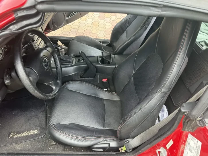 2004 Mazda NB MX-5 Miata - Image 7 of 16