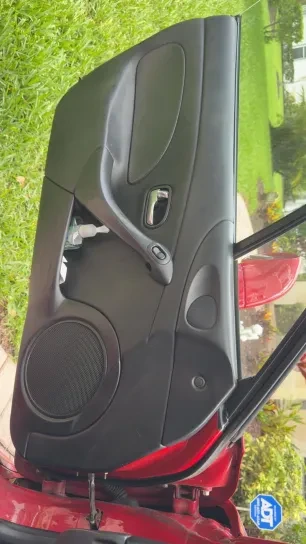 2004 Mazda NB MX-5 Miata - Image 5 of 16