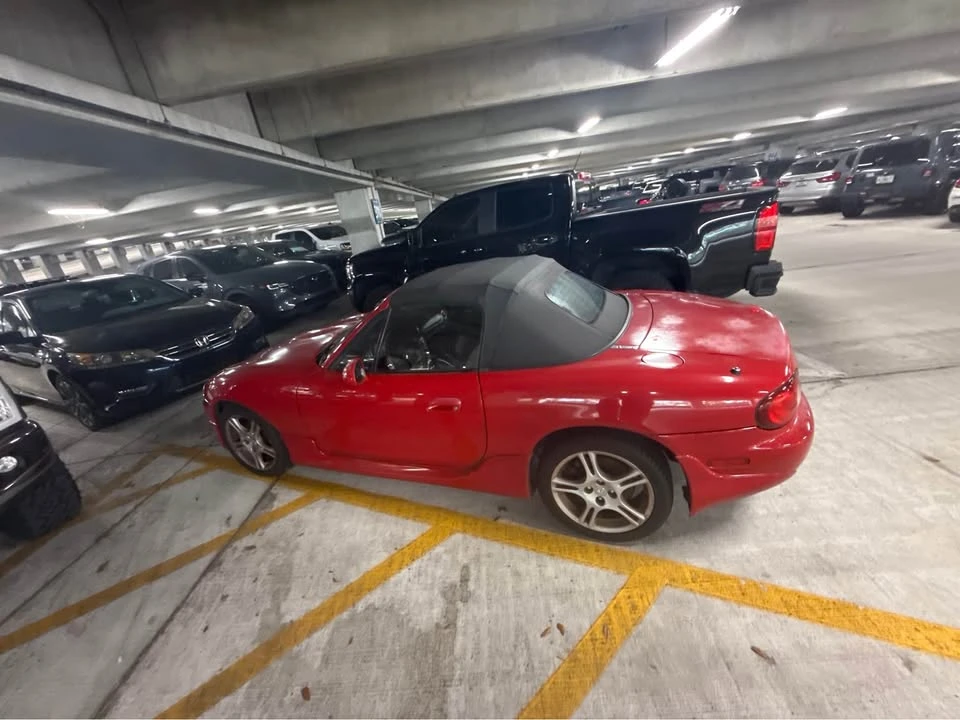 2004 Mazda NB MX-5 Miata - Image 15 of 16