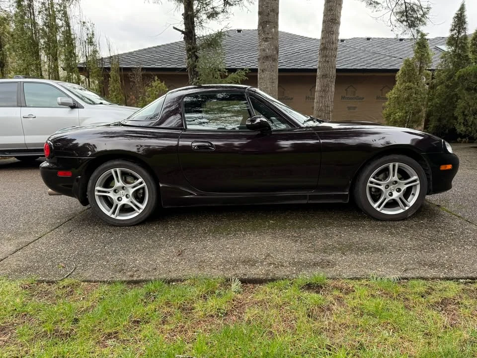 2004 Mazda NB MX-5 Miata - Image 5 of 10