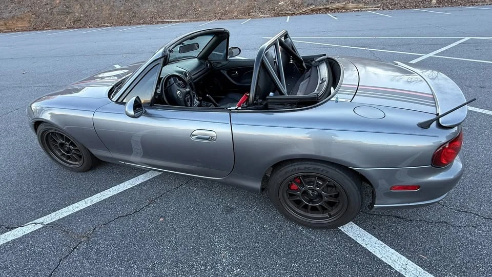 2004 Mazda NB Mazdaspeed MX-5 Miata - Image 12 of 19