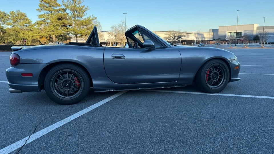 2004 Mazda NB Mazdaspeed MX-5 Miata - Image 7 of 19
