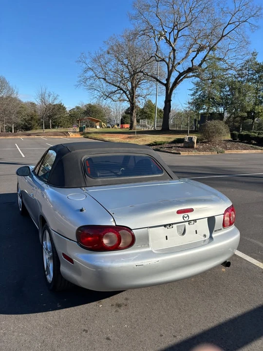 2004 Mazda NB MX-5 Miata - Image 5 of 7