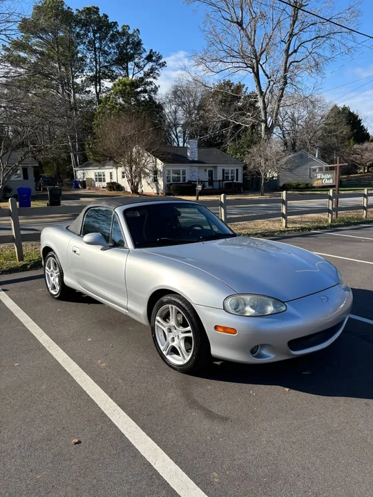 2004 Mazda NB MX-5 Miata - Image 2 of 7