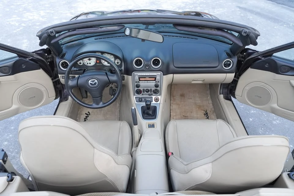 2004 Mazda NB MX-5 Miata - Image 15 of 20