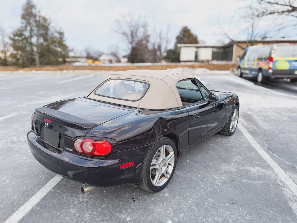 2004 Mazda NB MX-5 Miata - Image 13 of 20
