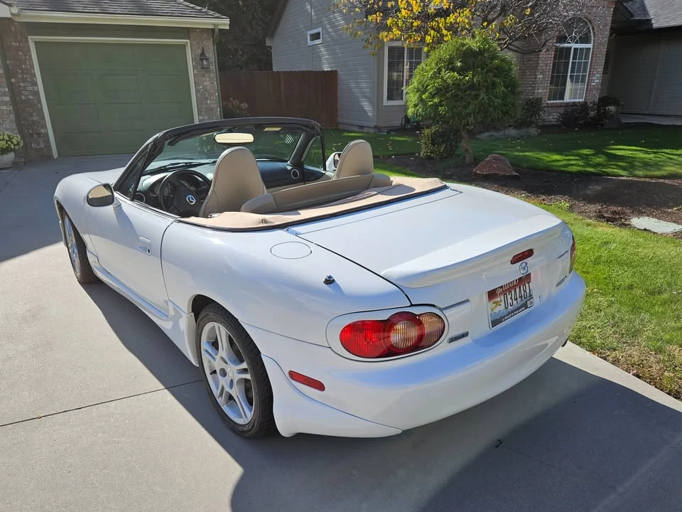 2004 Mazda NB MX-5 Miata - Image 2 of 8