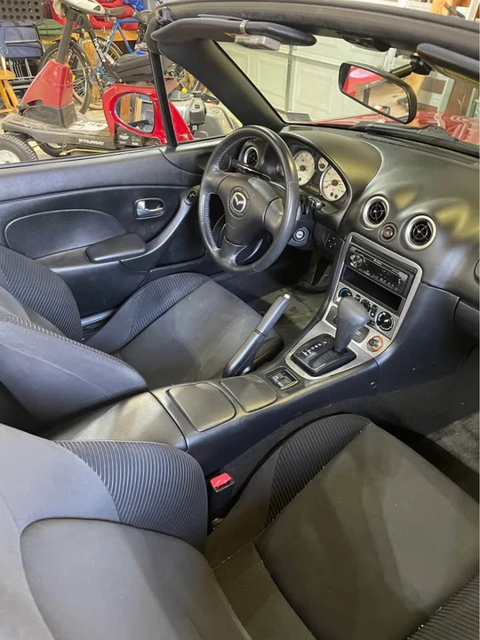 2004 Mazda NB MX-5 Miata - Image 3 of 11