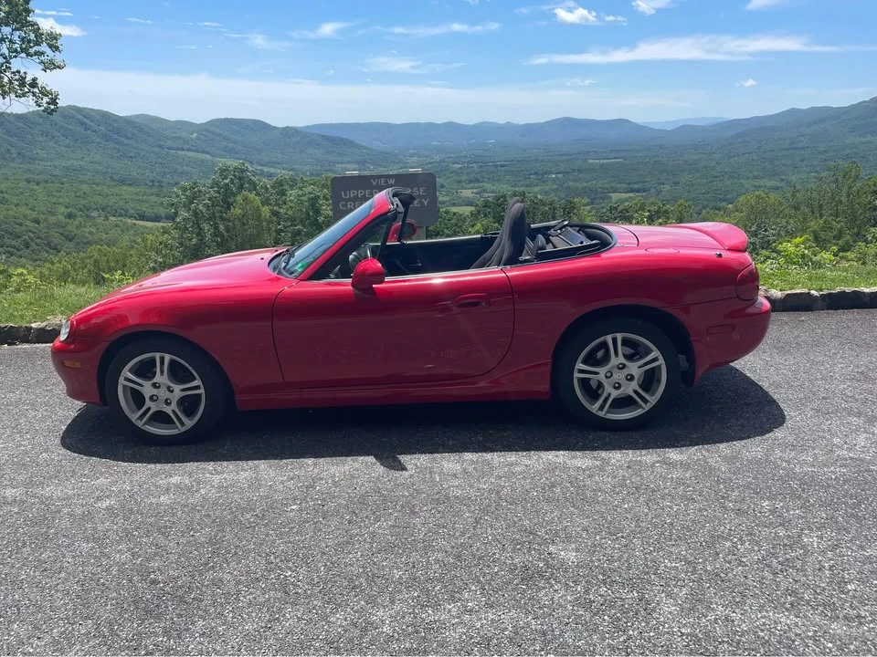 2004 Mazda NB MX-5 Miata - Image 9 of 11