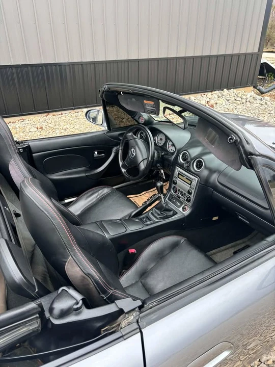 2004 Mazda NB MX-5 Miata - Image 8 of 13