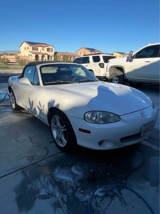 2004 Mazda NB MX-5 Miata - Image 3 of 12