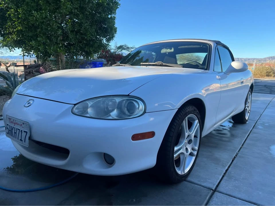 2004 Mazda NB MX-5 Miata - Image 4 of 12