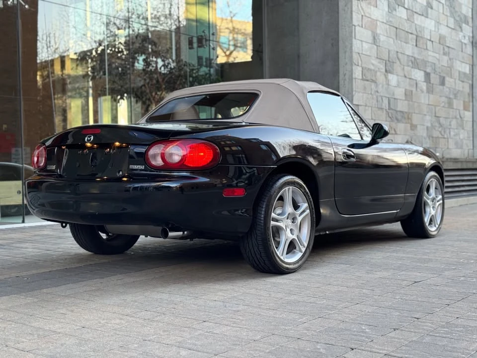 2004 Mazda NB MX-5 Miata - Image 8 of 19