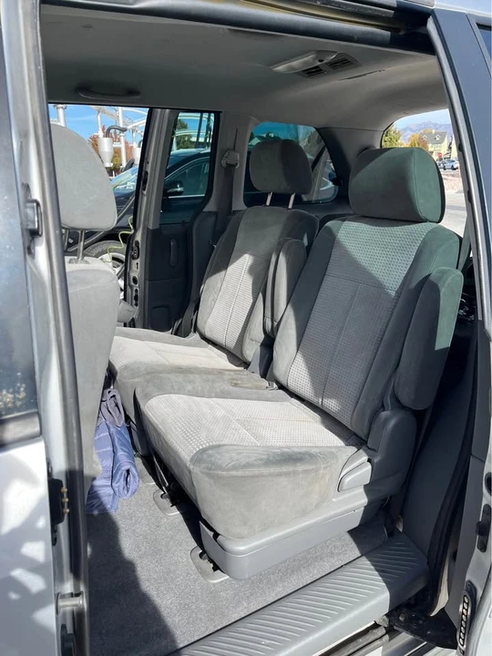 2004 Mazda MPV 2nd Gen - Image 6 of 6