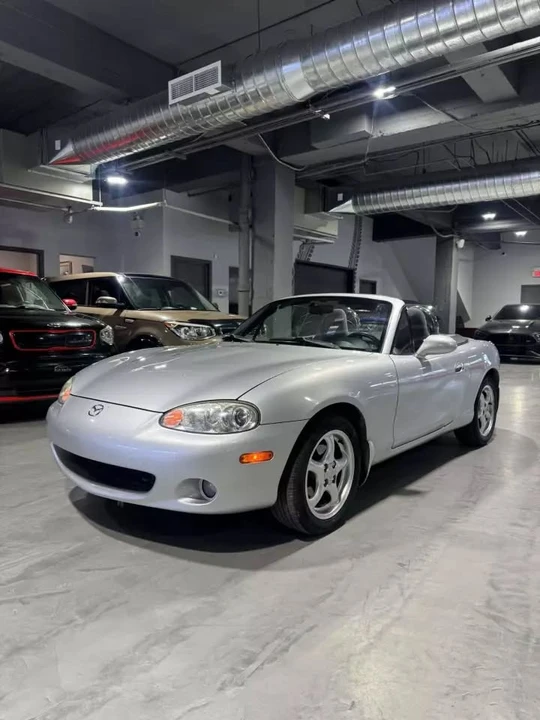 2004 Mazda NB MX-5 Miata - Image 2 of 10