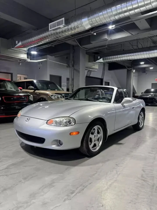 2004 Mazda NB MX-5 Miata - Image 3 of 11