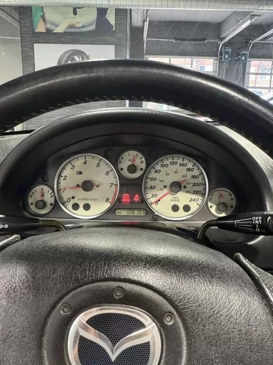 2004 Mazda NB MX-5 Miata - Image 11 of 11