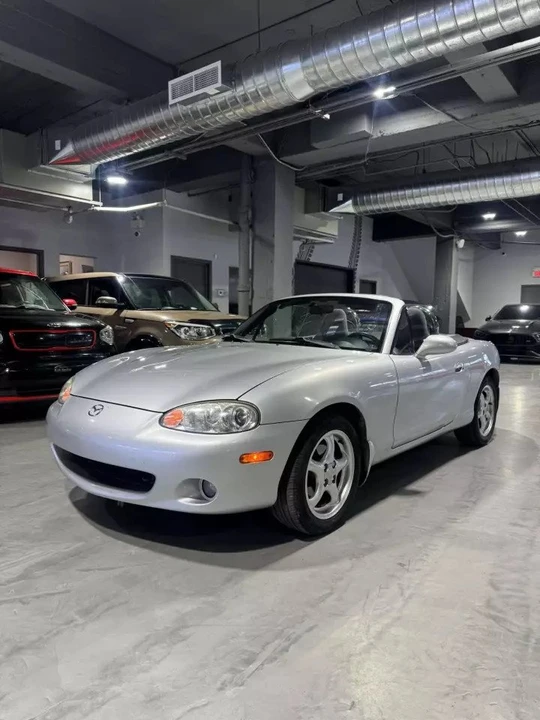 2004 Mazda NB MX-5 Miata - Image 3 of 11
