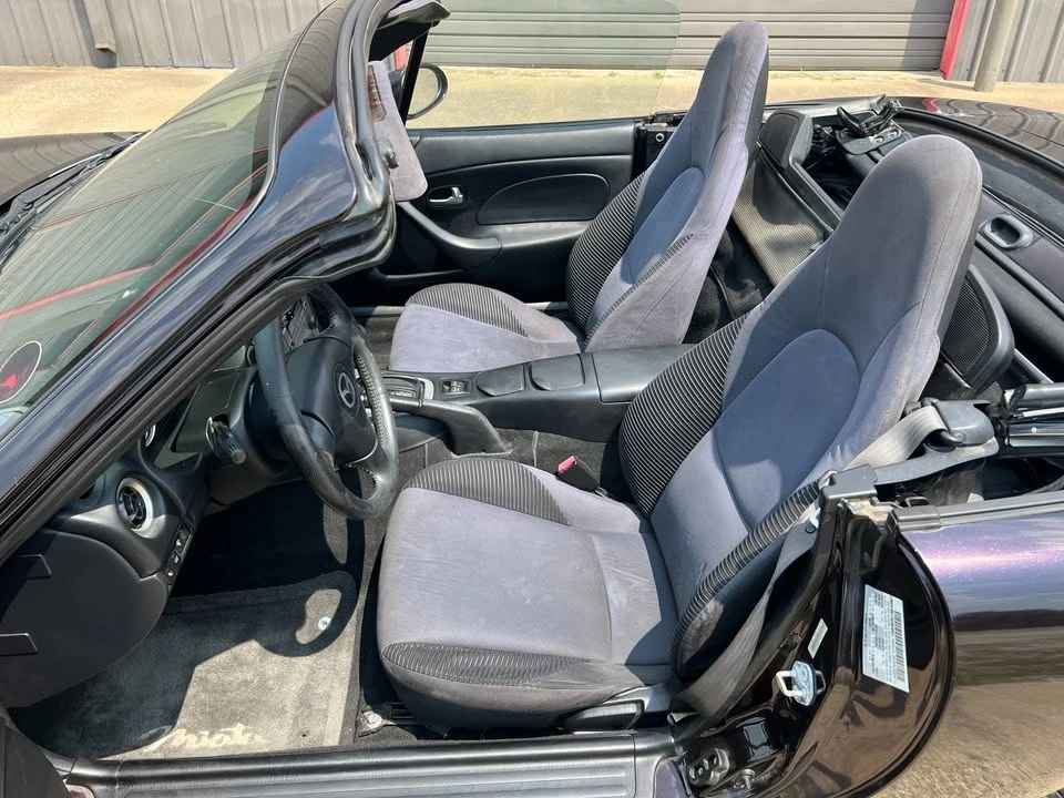 2004 Mazda NB MX-5 Miata - Image 15 of 19