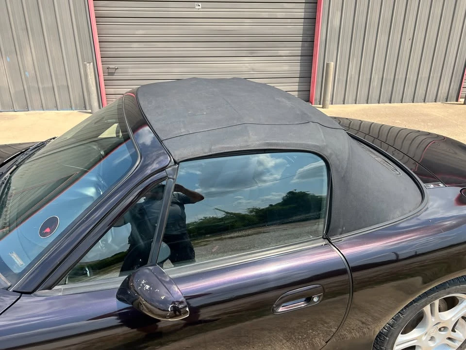 2004 Mazda NB MX-5 Miata - Image 10 of 20
