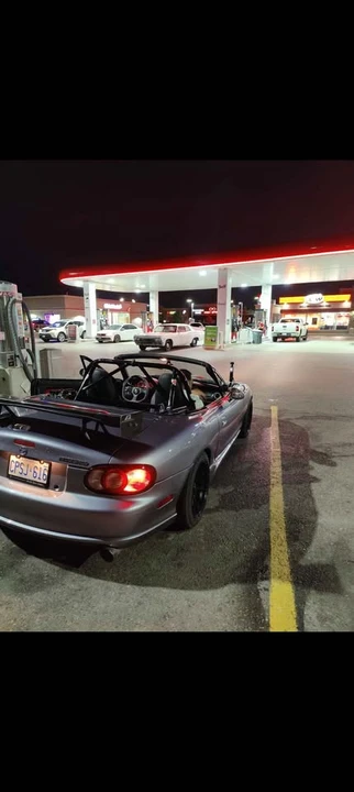 2004 Mazda NB MX-5 Miata - Image 5 of 6