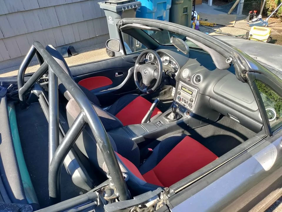 2004 Mazda NB MX-5 Miata - Image 9 of 12