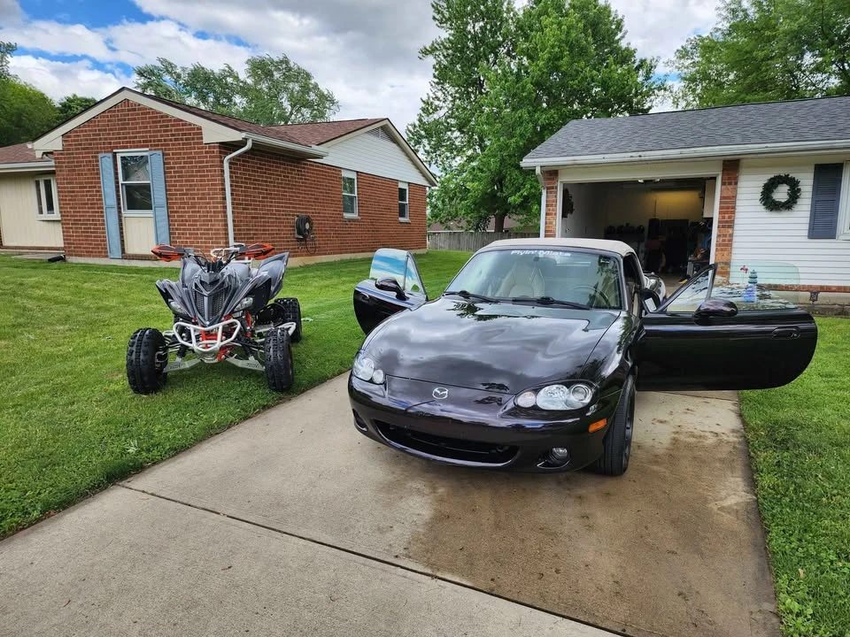 2004 Mazda NB MX-5 Miata - Image 2 of 11