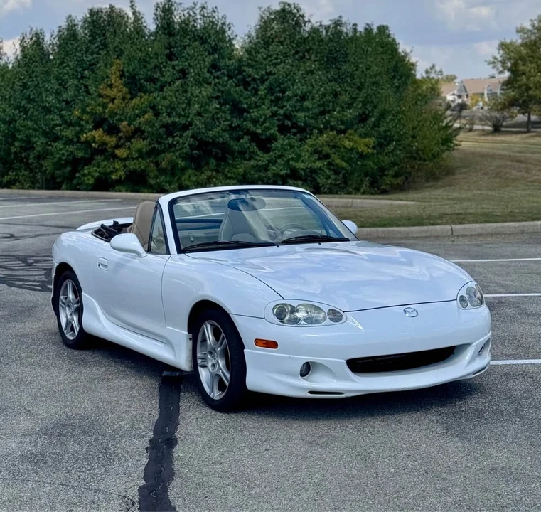 2004 Mazda NB MX-5 Miata - Image 8 of 17