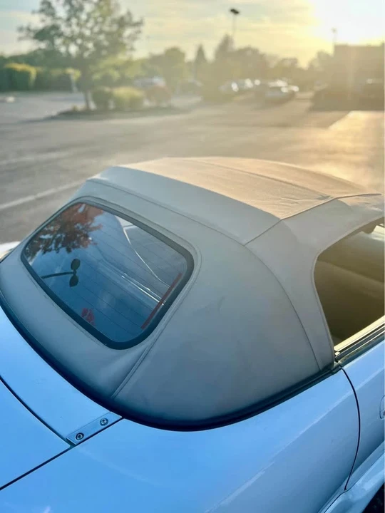 2004 Mazda NB MX-5 Miata - Image 14 of 17