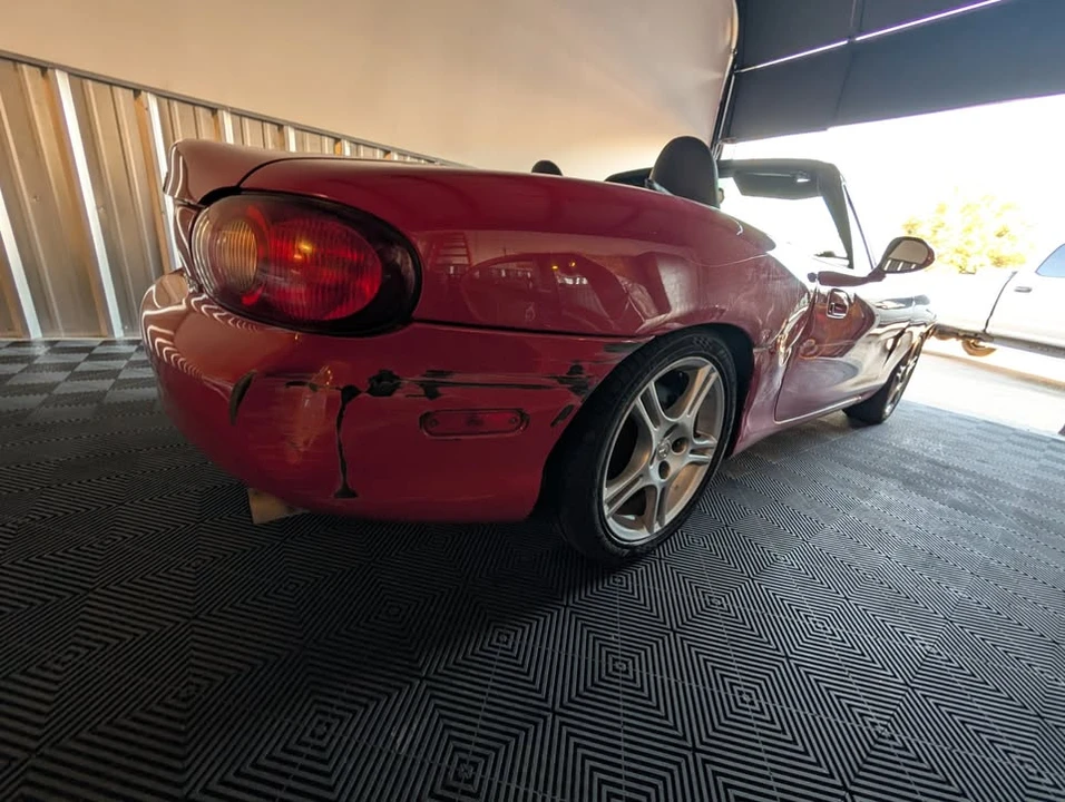 2004 Mazda NB MX-5 Miata - Image 4 of 11