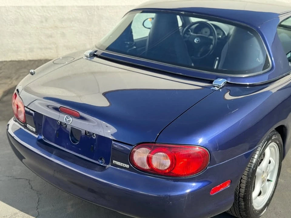 2004 Mazda NB MX-5 Miata - Image 8 of 20