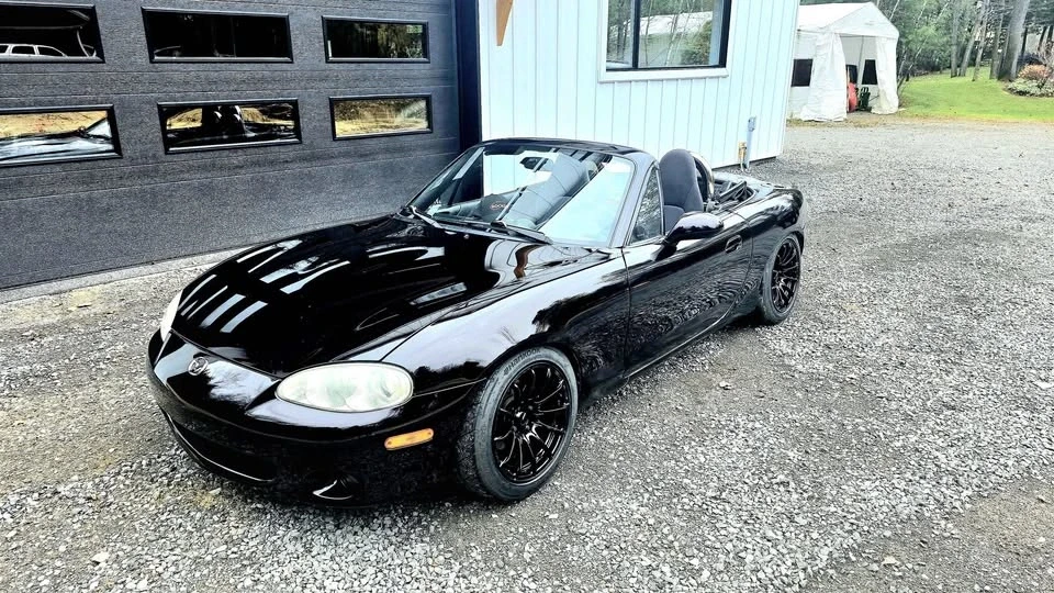 2004 Mazda NB MX-5 Miata - Image 4 of 11