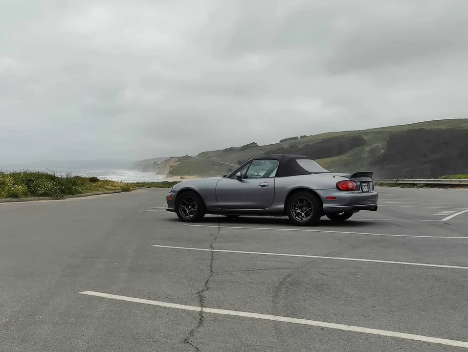 2004 Mazda NB MX-5 Miata - Image 3 of 9