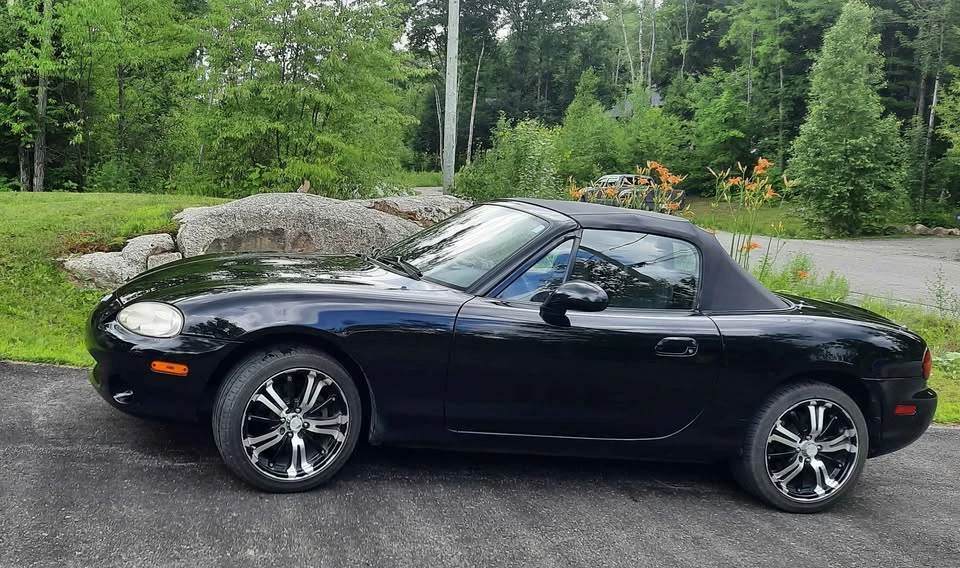 2004 Mazda NB MX-5 Miata - Image 2 of 8